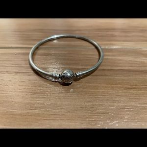 Pandora moments bangle sterling silver